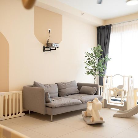 Fantasy Funland Retreat By The Only Bnb ทานจงโตก็อง ภายนอก รูปภาพ